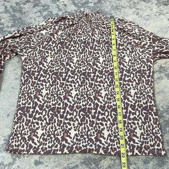 Nation LTD Melanie Smocked Peasant Tee Antique Leopard Animal Print Sz S - Picture 13 of 16